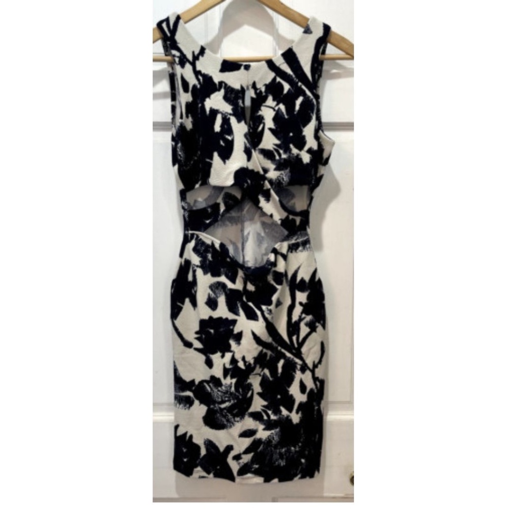 Charlotte Russe White Floral Sleeveless Bodycon Cutout  Dress Size Small
